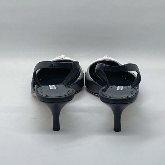 Manolo Blahnik Maretsli 50MM Leather Slingback Pumps size 37.5 - Picture 8 of 12